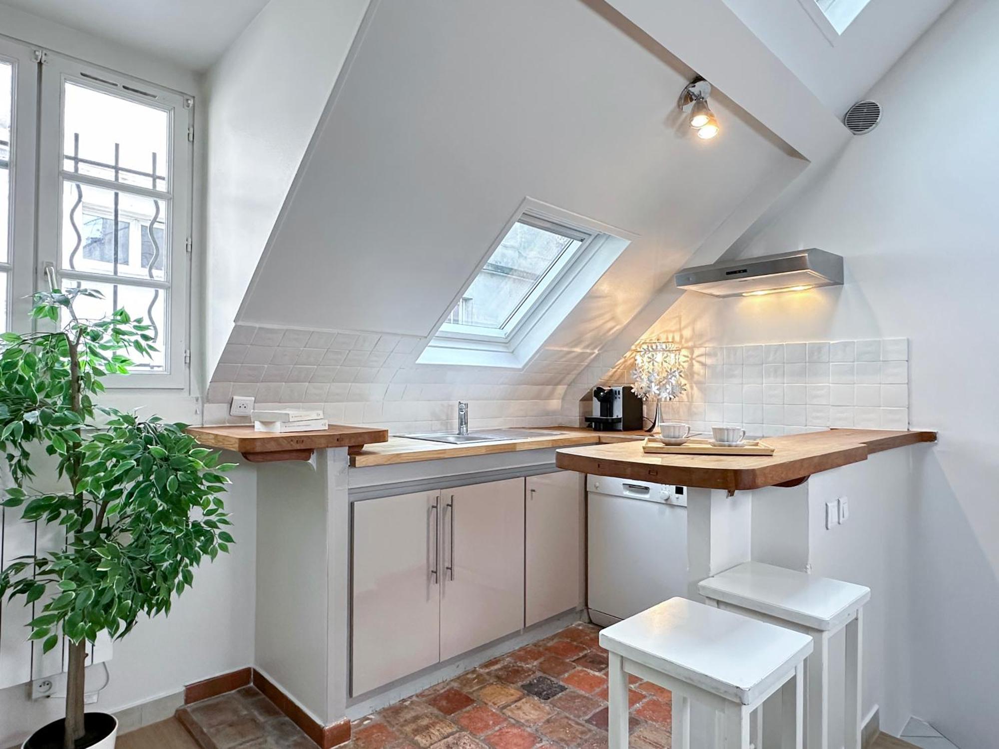 Unique & Beautiful Duplex In Saint-Germain Lejlighed Paris Eksteriør billede