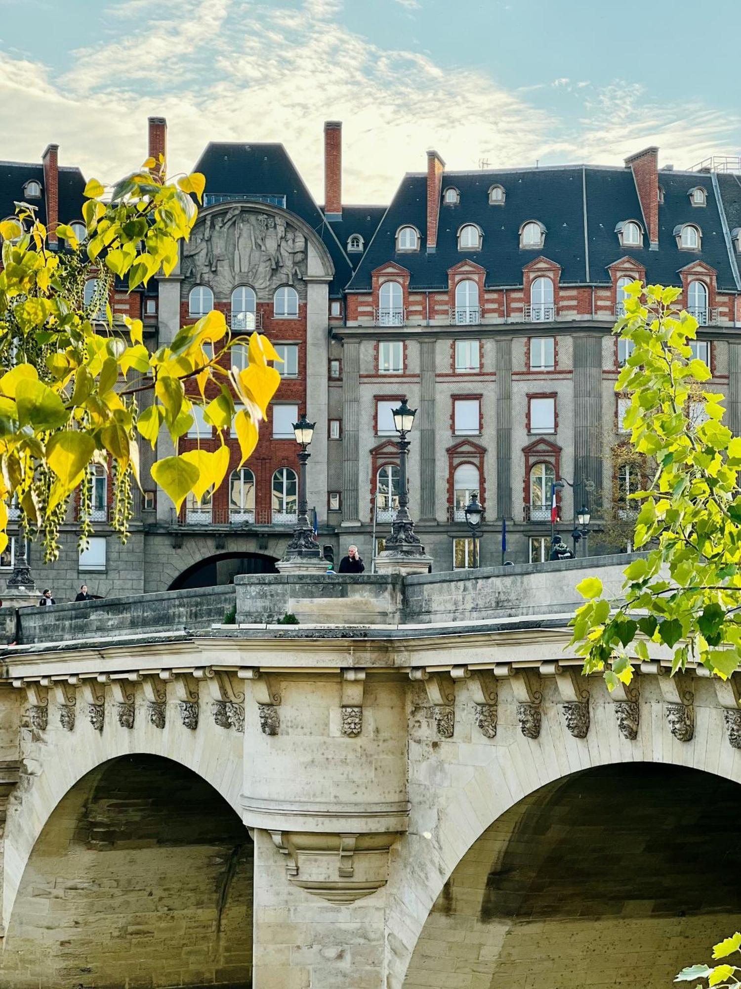 Unique & Beautiful Duplex In Saint-Germain Lejlighed Paris Eksteriør billede